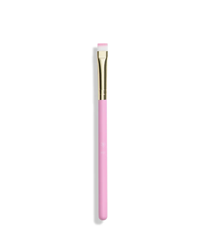 P-01 Small Flat Definer Brush